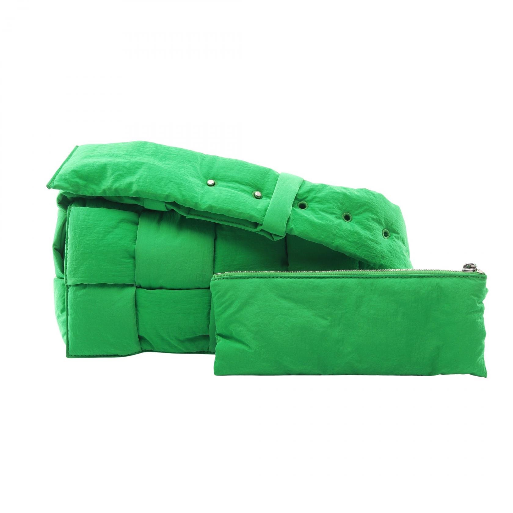 ボッテガヴェネタ BOTTEGA VENETA パデット カセット マキシイントレチャート ショルダーバッグ バッグ ナイロン レディース グリーン系 【中古】