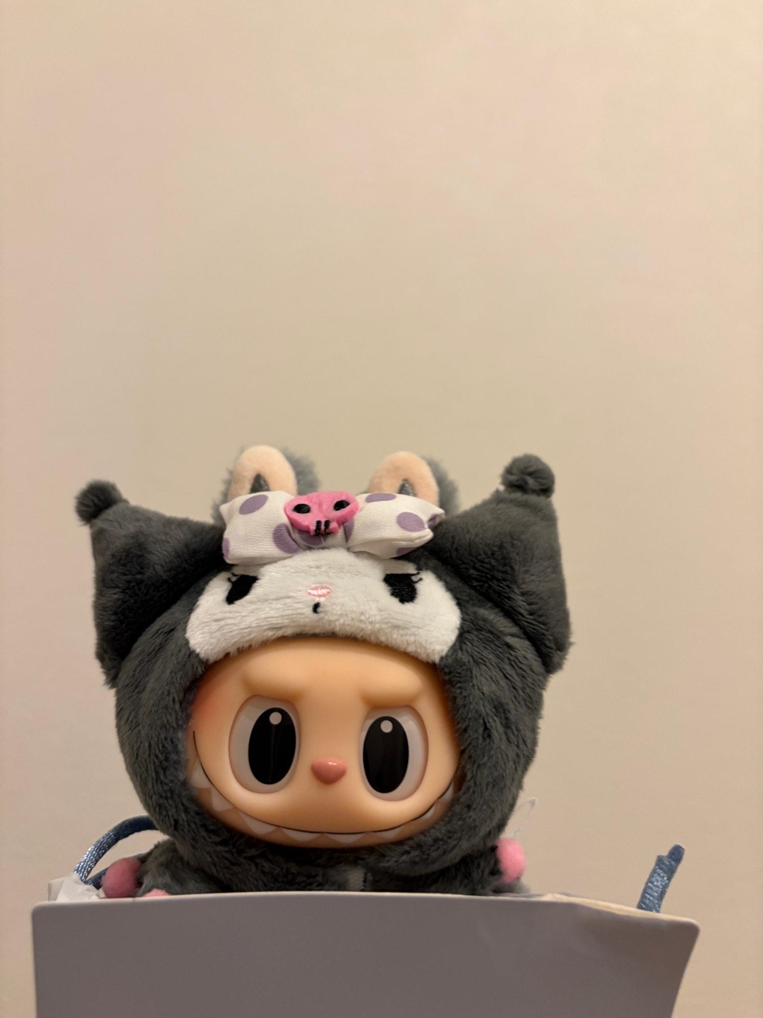 POP MART THE MONSTERS (Labubu) x Hello Kitty and Friends Series-Vinyl Plush Pendant Blind Box KUROMI