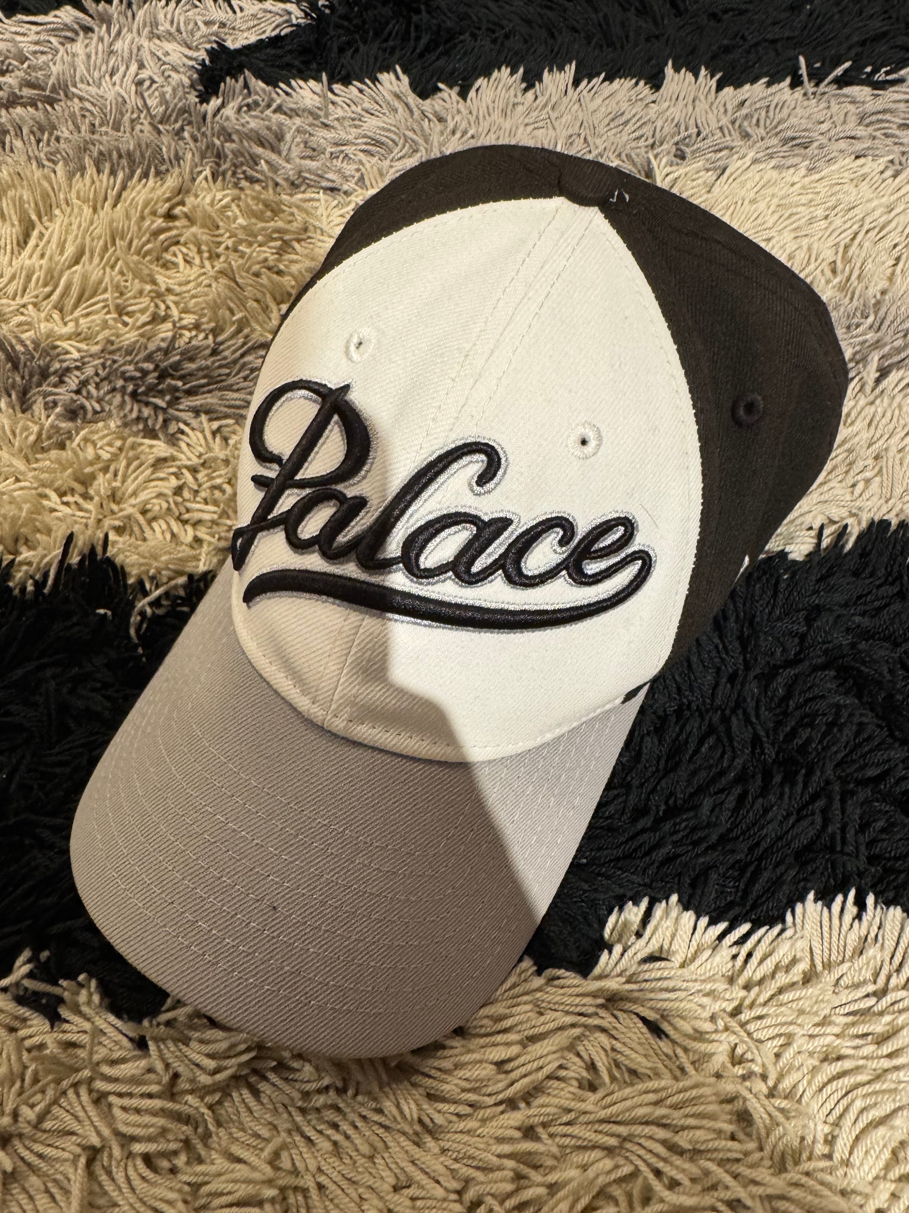 パレス ニューエラ 9 フォーティ "ホワイト"