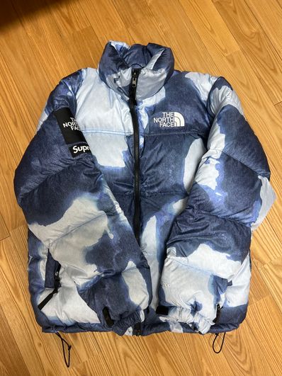 Supreme x The North Face Bleached Denim Print Nuptse Jacket "Indigo"