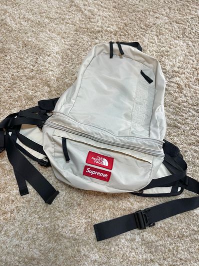 Supreme x The North Face Trekking Convertible Backpack + Waist Bag "Stone"