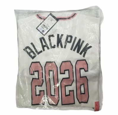BLACKPINK x Yomiuri Giants Jersey BLACKPINK x Yomiuri Giants Jersey