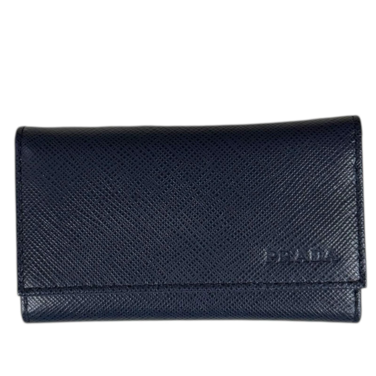 プラダ サフィアーノ キーケース レザー 2PG222 ユニセックス PRADA  中古
