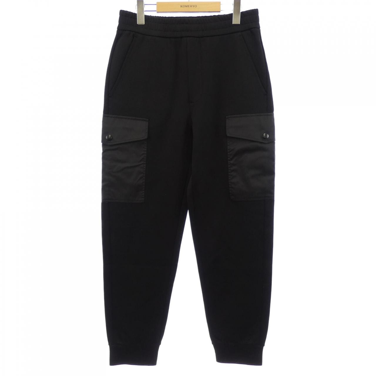 プラダ PRADA トライアングルロゴ コットンフリース ジョガー UJP249 SOOO 11JE パンツ