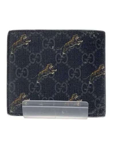 GUCCI GG Supreme Tiger Print Coin Wallet