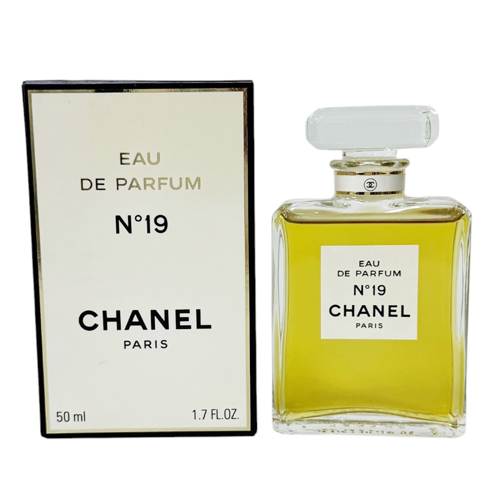 B (目立った傷や汚れなし)】シャネル EAU DE PARFUM N°19 香水