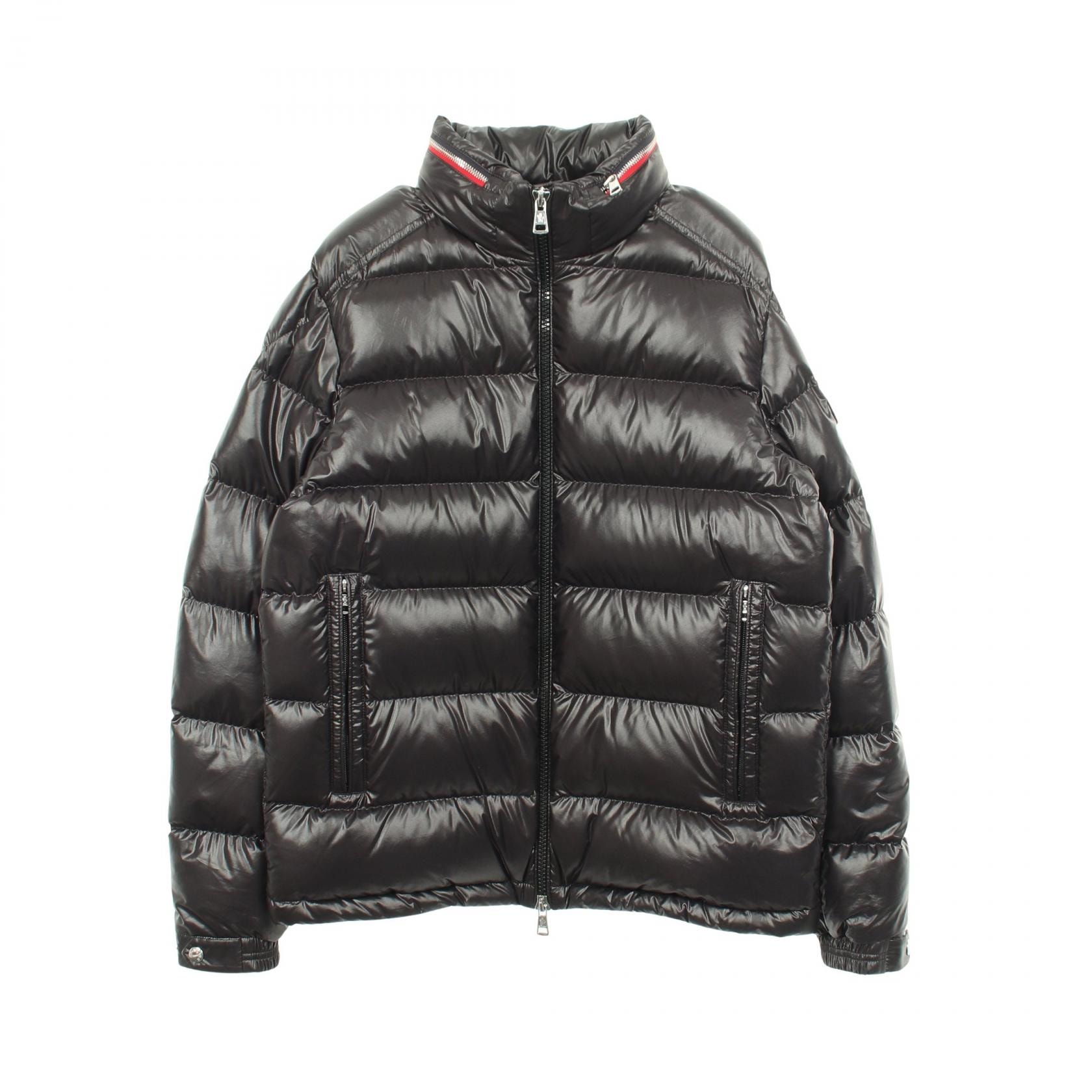 モンクレール MONCLER BOURNE フード付き ダウンジャケット 衣料品 アウター ポリエステル メンズ ブラック系 1A00023 【中古】