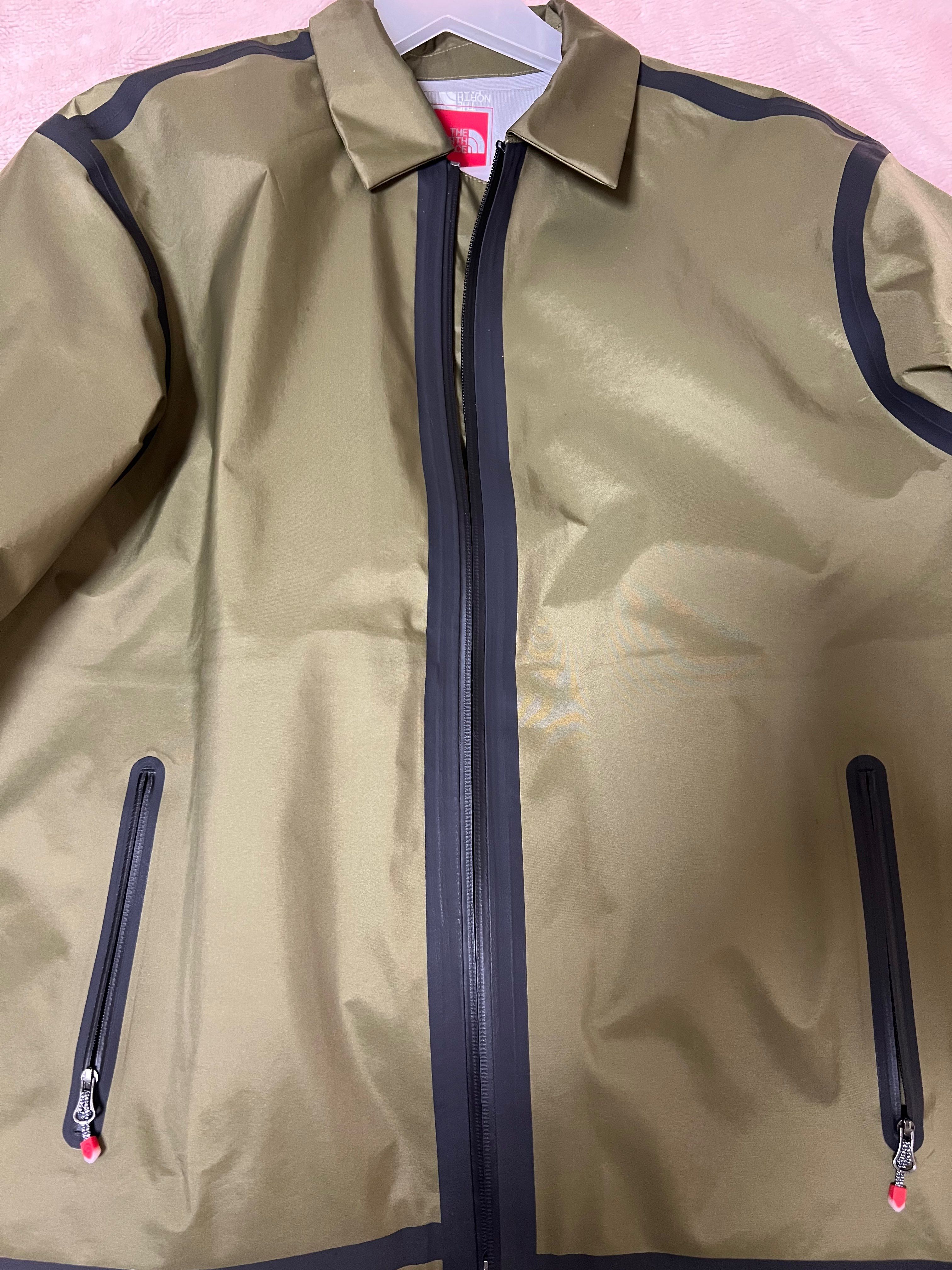 Supreme x The North Face Summit Series Outer Tape Seam Coaches Jacket "Olive"