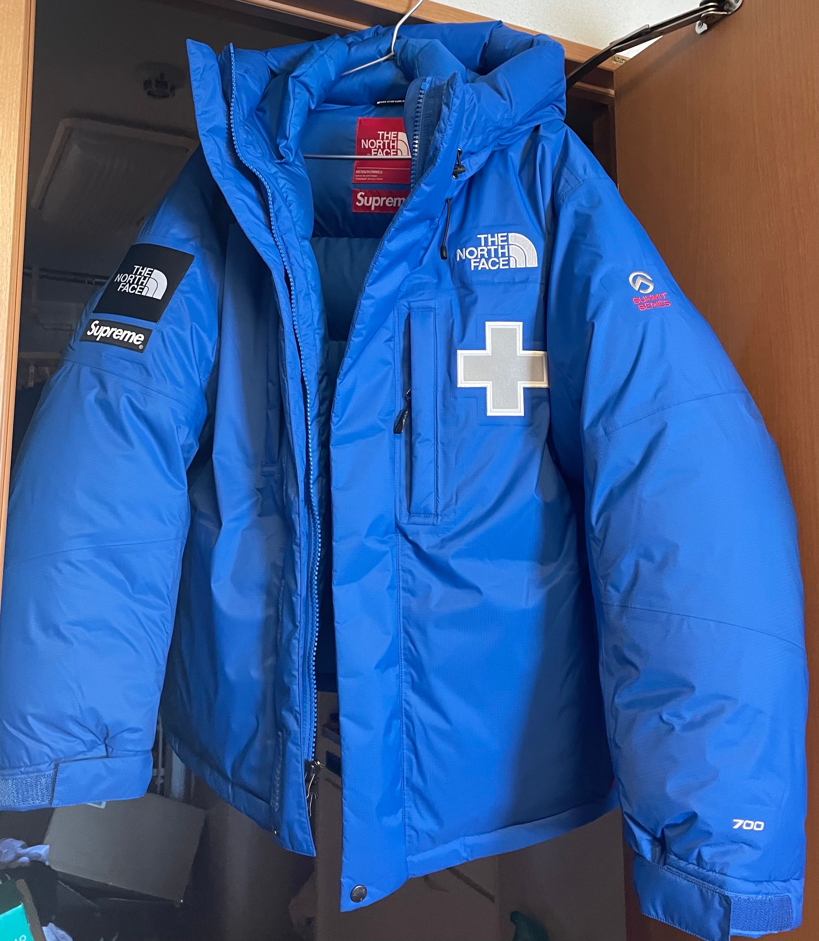 Supreme x The North Face Summit Series Rescue Baltoro Jacket "Blue"