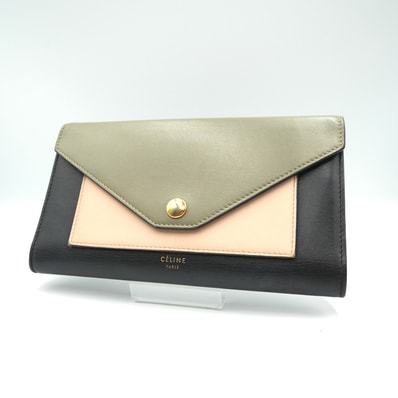 CELINE(セリーヌ)ポケット トライフォールデッド マルチファンクション ヴィンテージ 長財布 レザー ブラック カーキ ピンク ゴールド金具 レディース【中古】