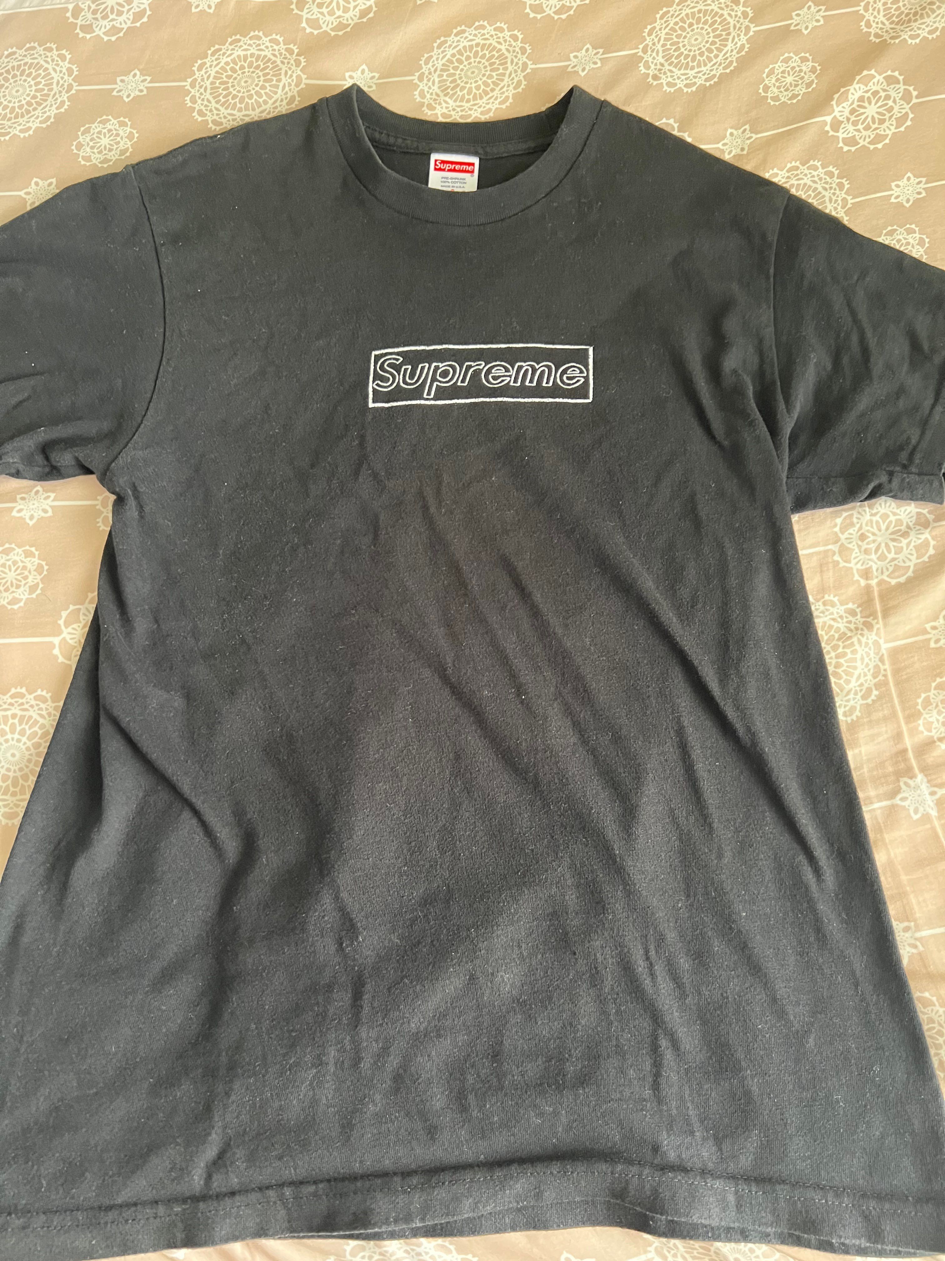 Supreme KAWS Chalk Logo Tee "Black"