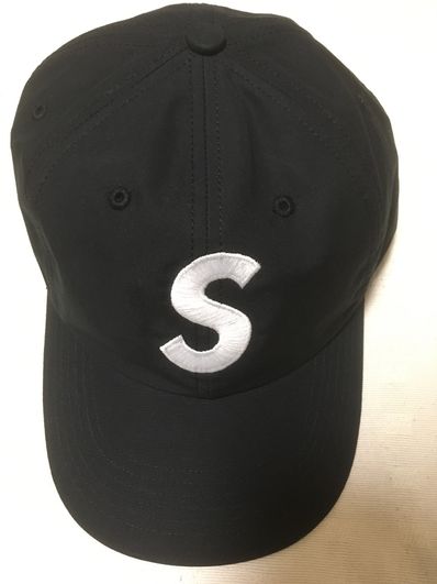 Supreme Ventile® S Logo 6-Panel "Black"