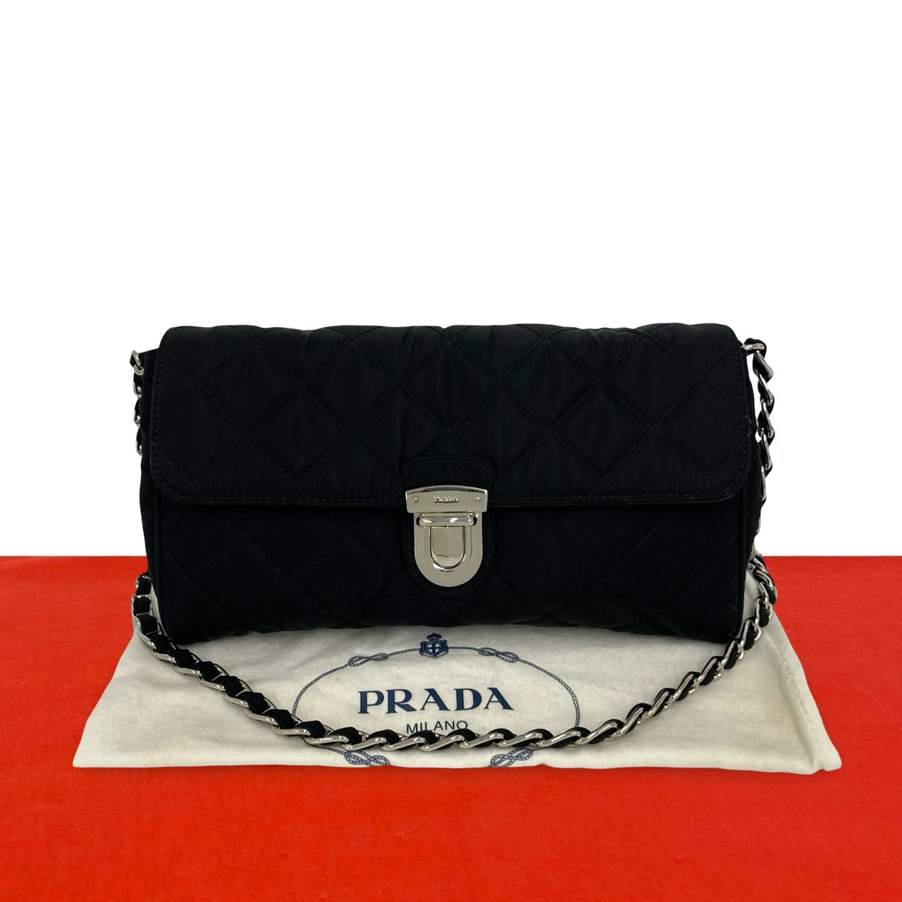 PRADA プラダ ロゴ 金具 ナイロン ショルダーバッグ ブラック
 20572