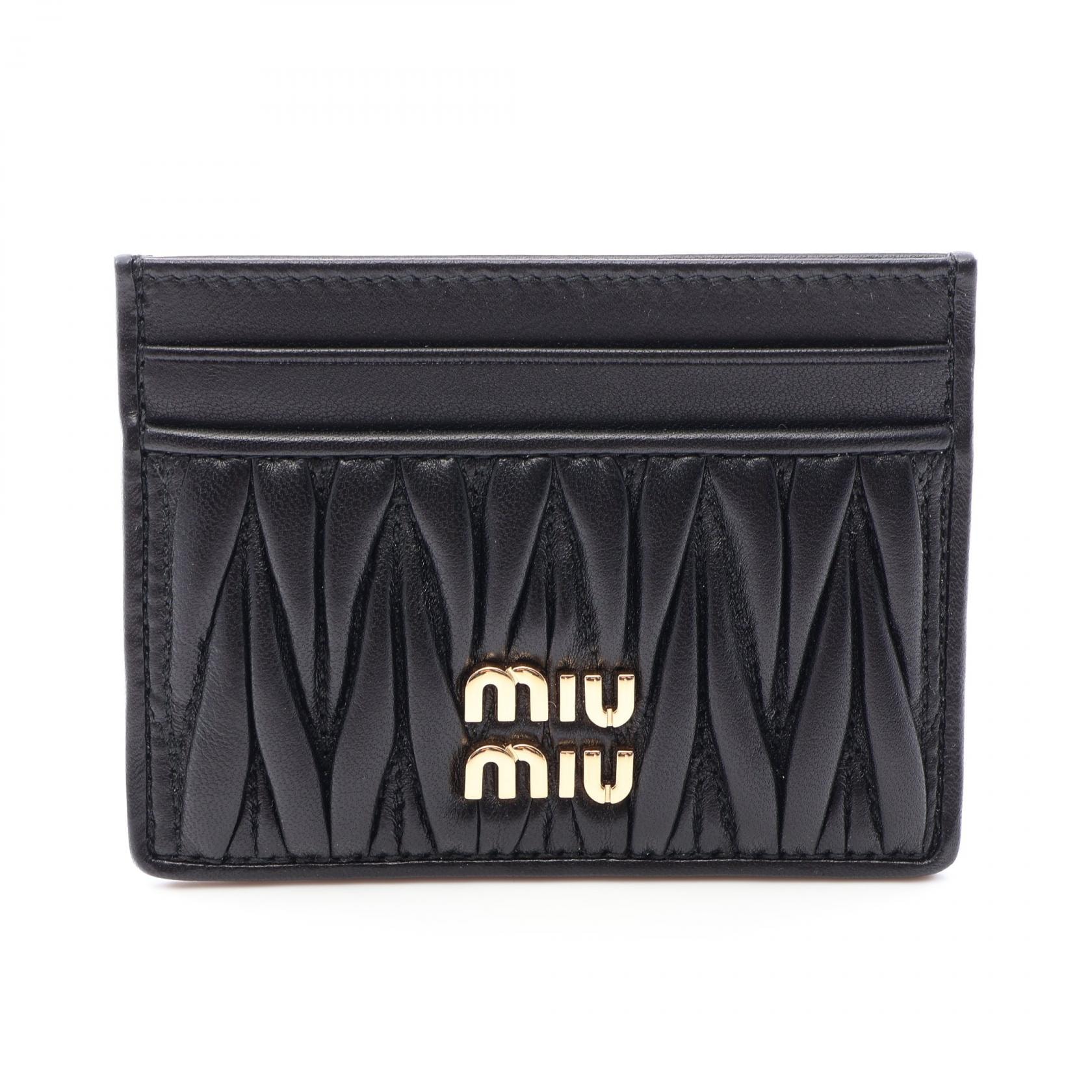 ミュウ ミュウ Miu Miu MATELASSE マテラッセ カードケース アクセサリー レザー レディース ブラック系 5MC076AFPPF0002 【新品】