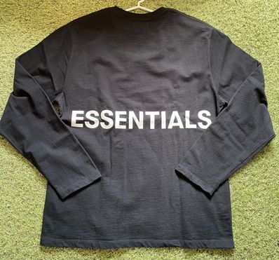 Essentials Boxy Graphic Long Sleeve