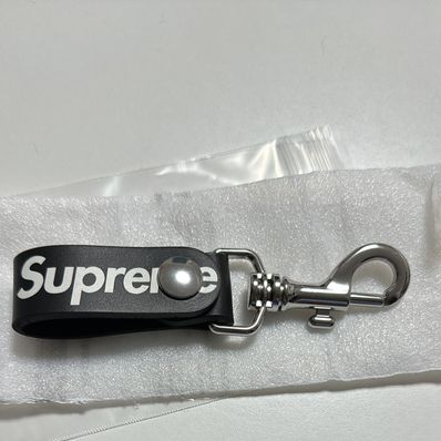 Supreme Leather Key Loop "Black"