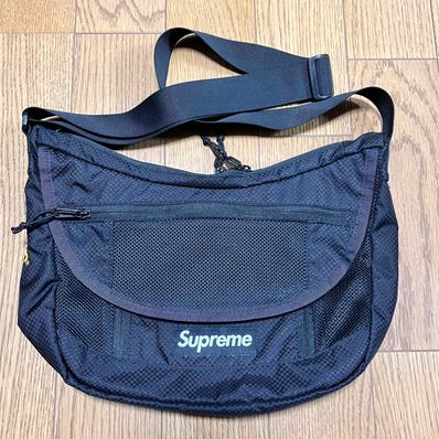Supreme 2022ss Small Messenger Bag "Black"