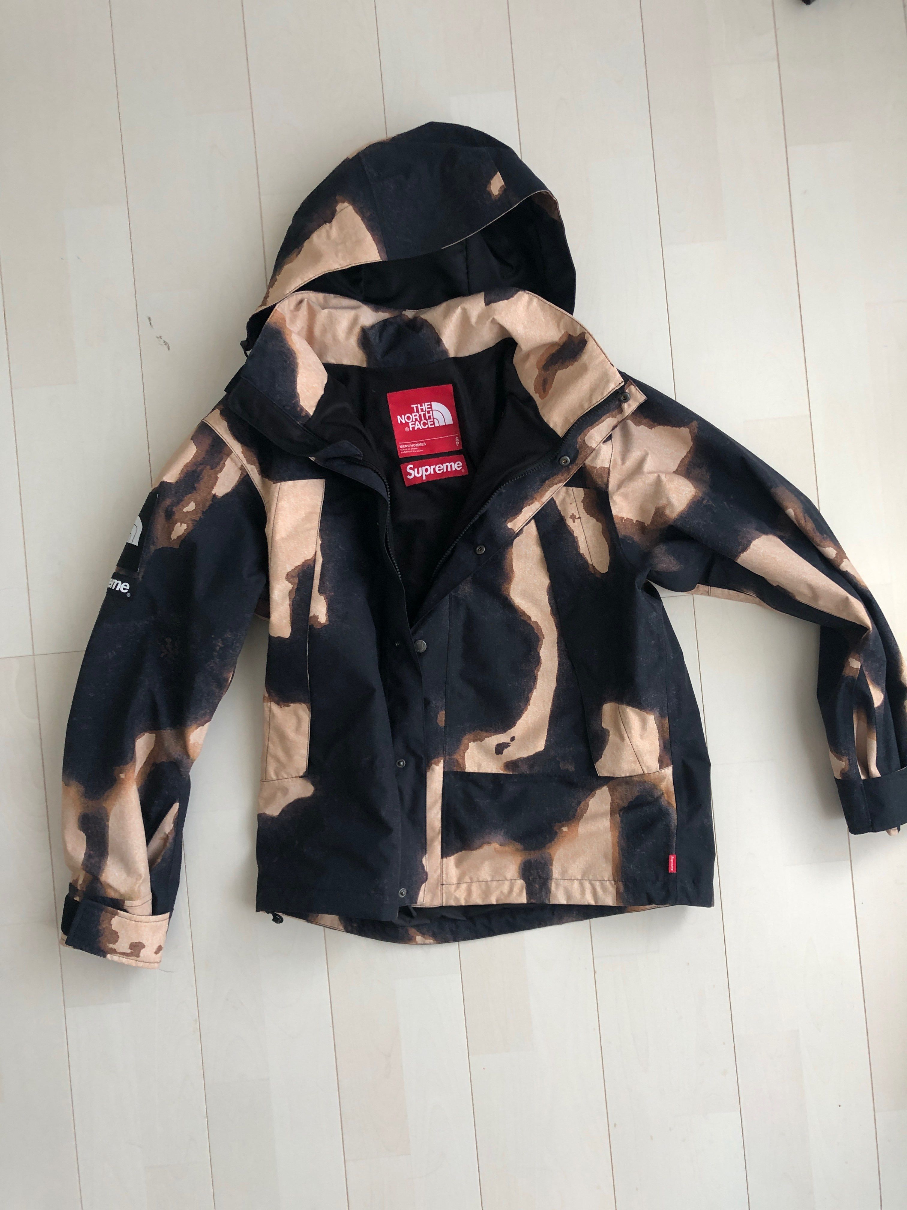Supreme x The North Face Bleached Denim Print Mountain Jacket "Black"