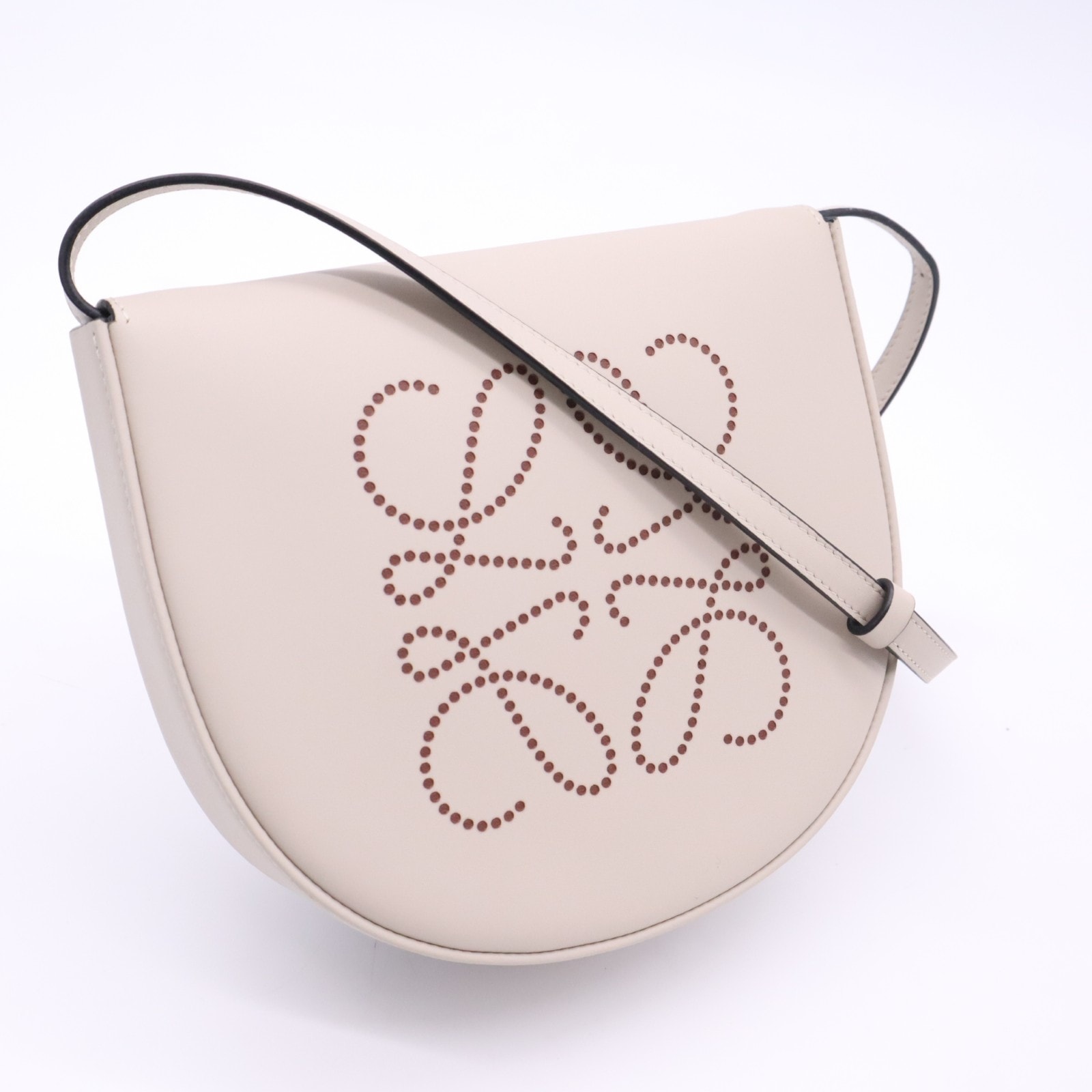美品 LOEWE ロエベ カーフスキン ヒールポーチ スモール C661T14X09 ショルダーバッグ ライトベージュ カーフレザー レディース
