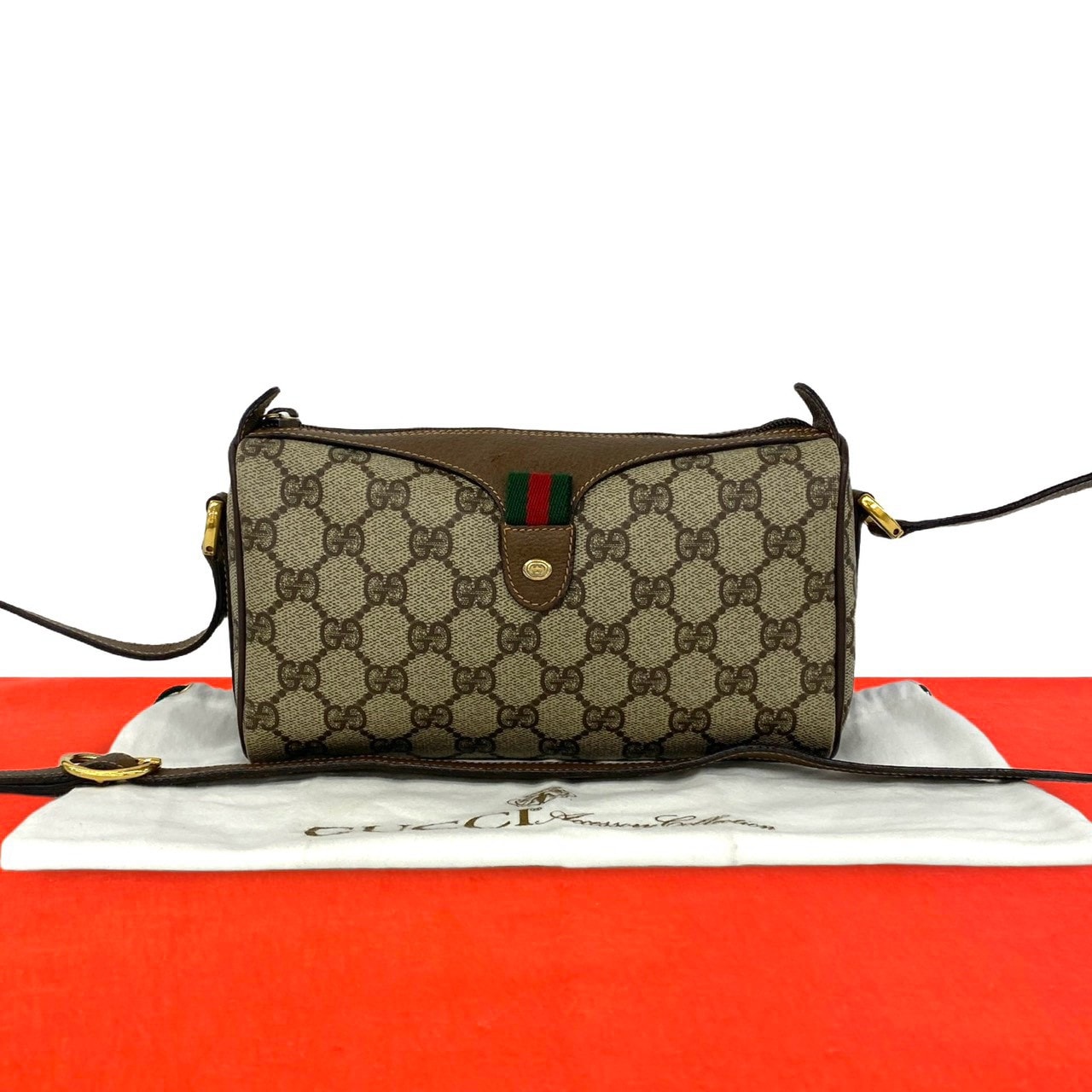 GUCCI グッチ シェリーライン GG 柄 レザー PVC ショルダーバッグ ブラウン
30823