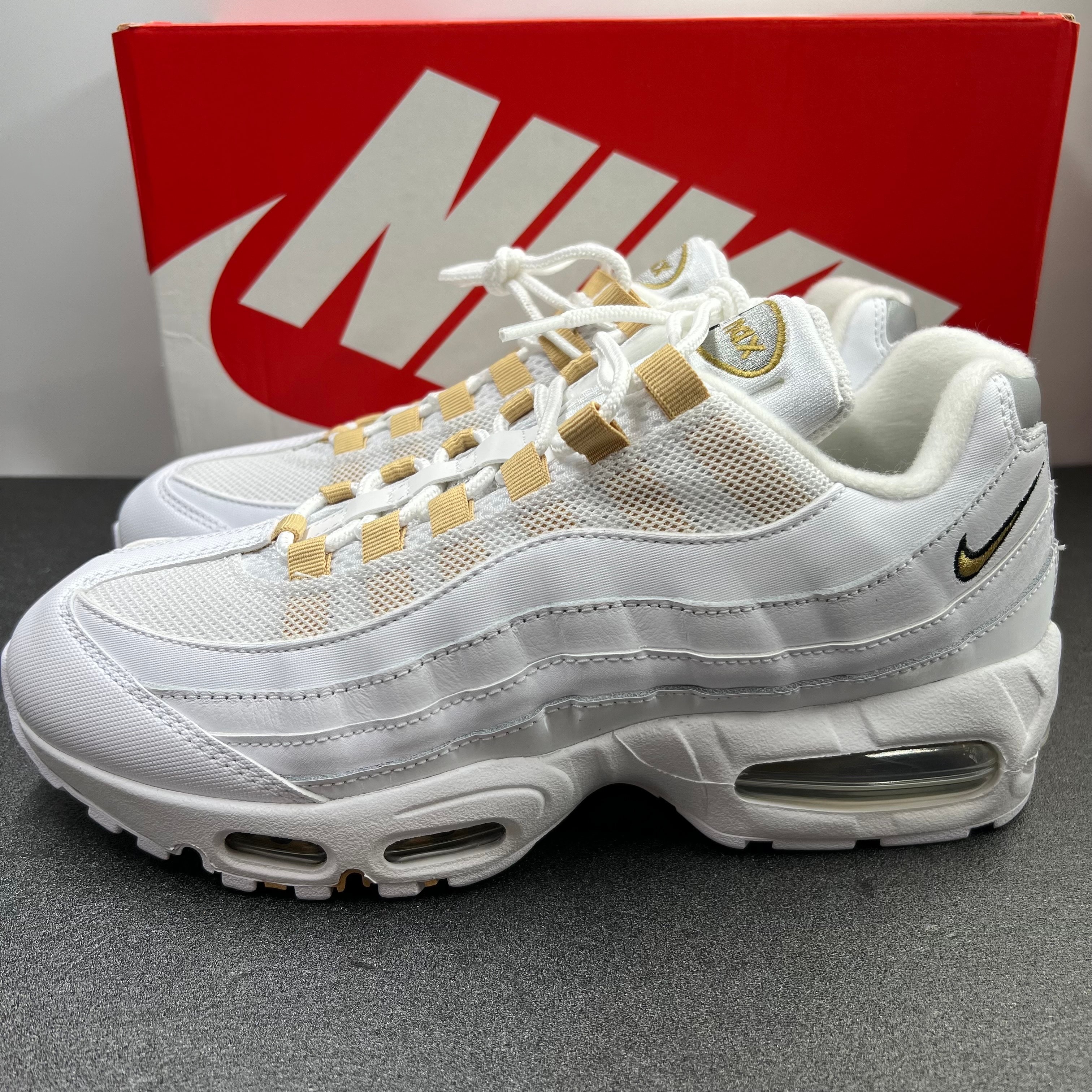 Nike Air Max 95 OG Big Bubble "Metallic Gold"