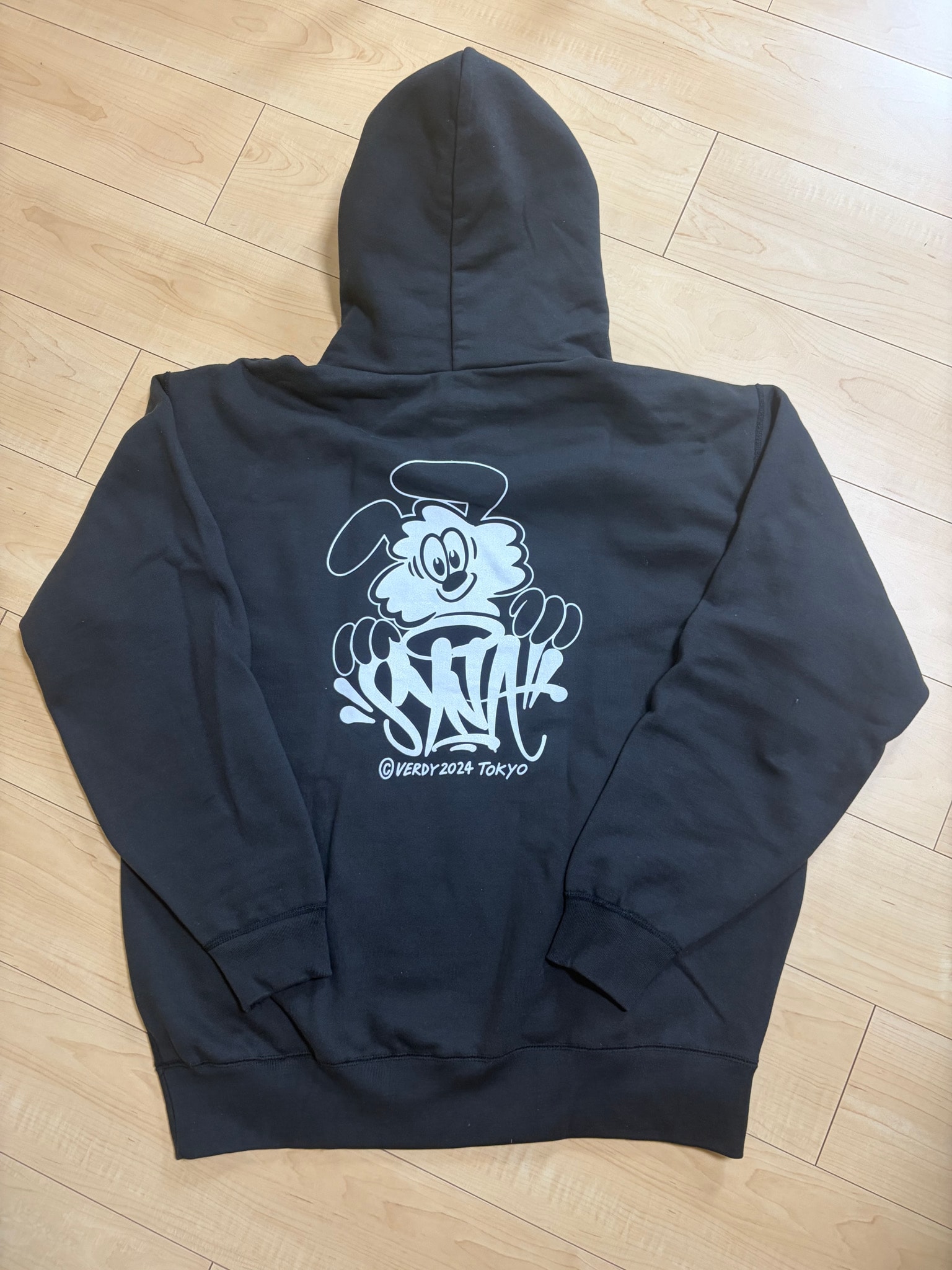 VERDY x Central Cee SYNA WORLD VICK Hoodie "Black"