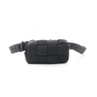 ボッテガヴェネタ BOTTEGA VENETA PADDED CASSETTE パデッド カセット ウエストバッグ ボディバッグ バッグ ナイロン メンズ レディース ブラック系 679763 VBO80 【中古】