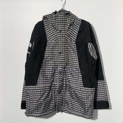 Supreme x The North Face Studded Mountain Light Jacket "Black"