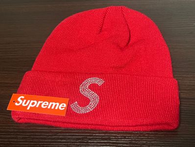 Supreme New Era® Swarovski® S Logo Beanie "Red"