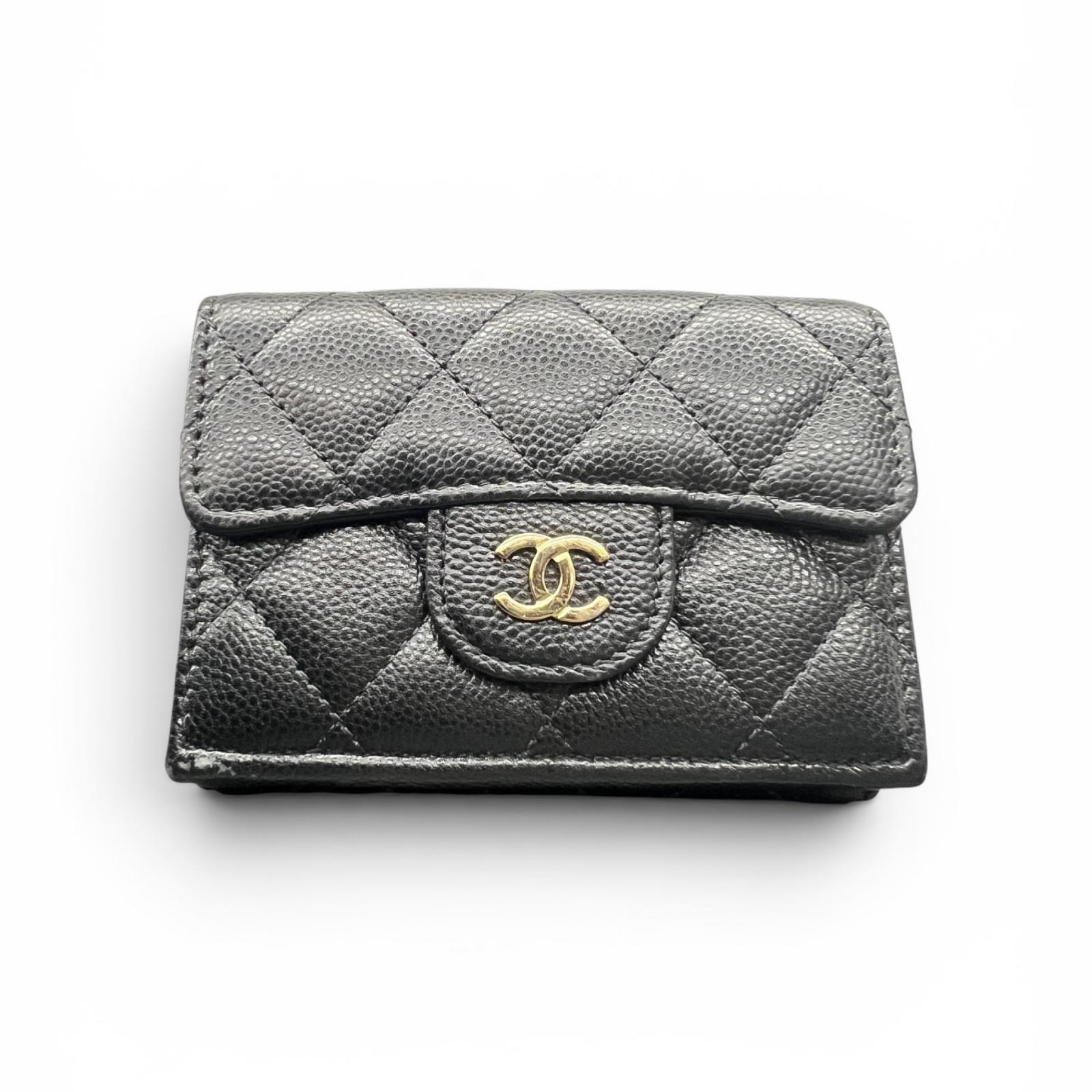 CHANEL 極美品 シャネル マトラッセ クラシック スモールフラップウォレット 三つ折り財布 キャビアスキン AP0230 レザー ブラック 新型シリアルシール ミニ タイムレス Aランク 中古 鑑定済 シャネル財布