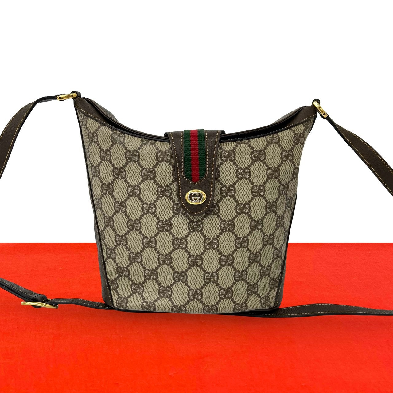 GUCCI グッチ シェリーライン GG ロゴ 金具 レザー PVC ショルダーバッグ ブラウン
 66978