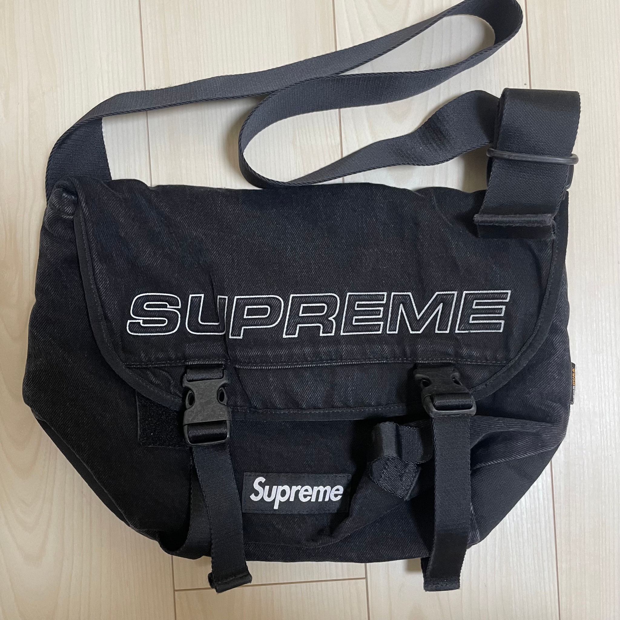 Supreme Denim Messenger Bag "Black"