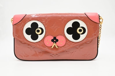 ルイヴィトン モノグラムヴェルニ ポシェット・フェリシー M62767