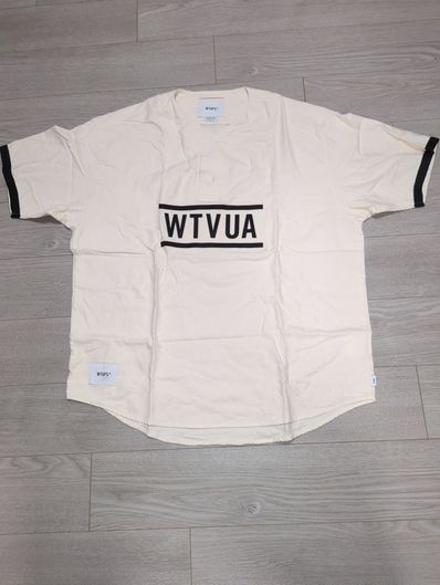 Wtaps League / SS / Cotton. Twill. Wtvua "Off White"