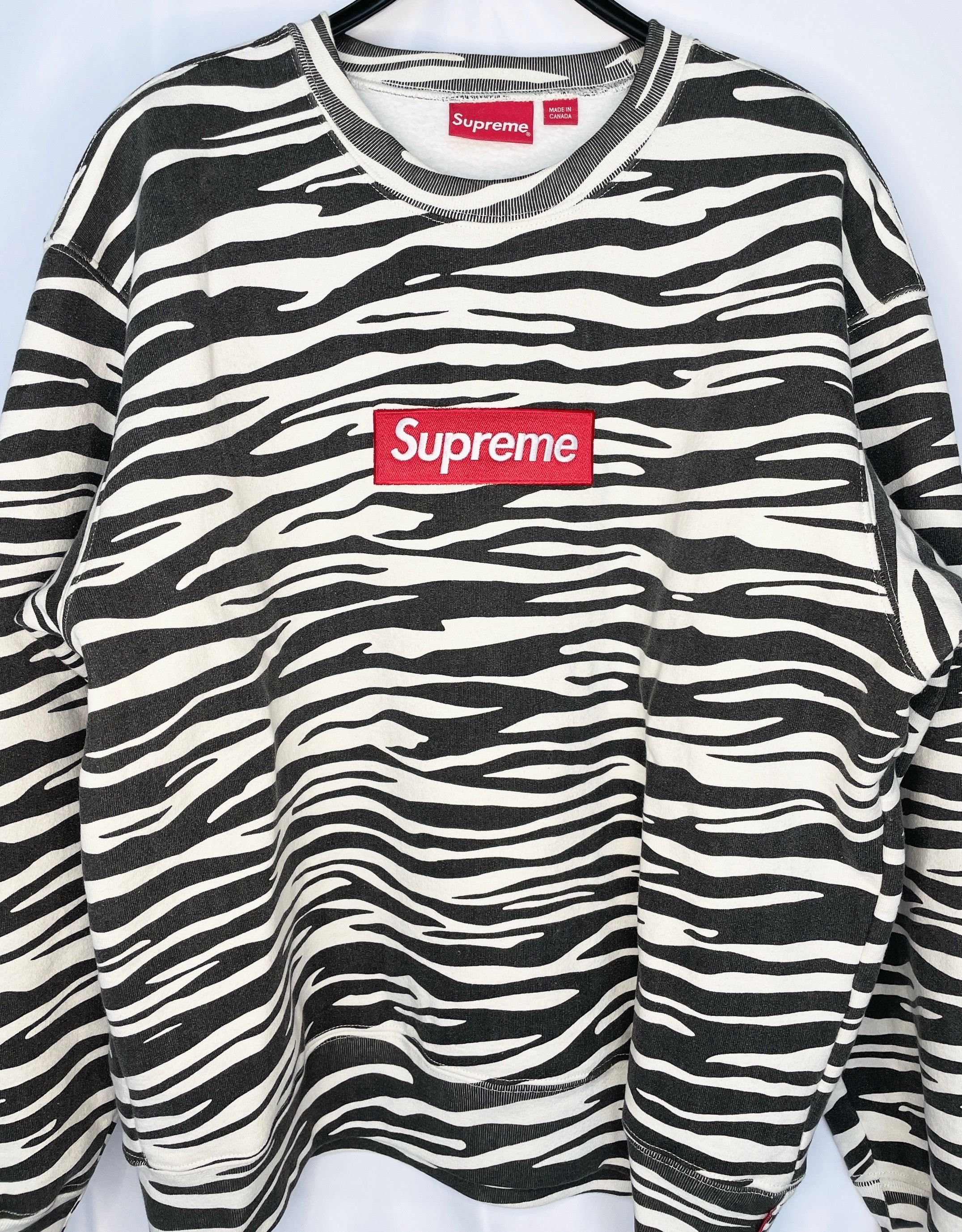Supreme Box Logo Crewneck "Zebra" (22FW)