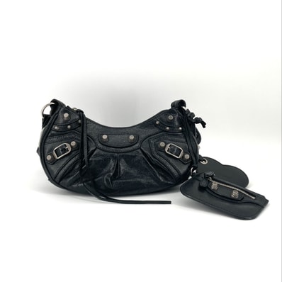 BALENCIAGA(バレンシアガ) ル カゴール 671309 ショルダーバッグ ブラック