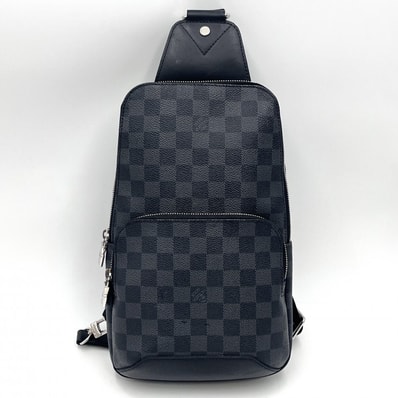 LOUIS VUITTON(ルイヴィトン)アヴェニュー・スリングバッグ ダミエ・グラフィット ボディバッグ ショルダーバッグ ブラック メンズ N41719【中古】