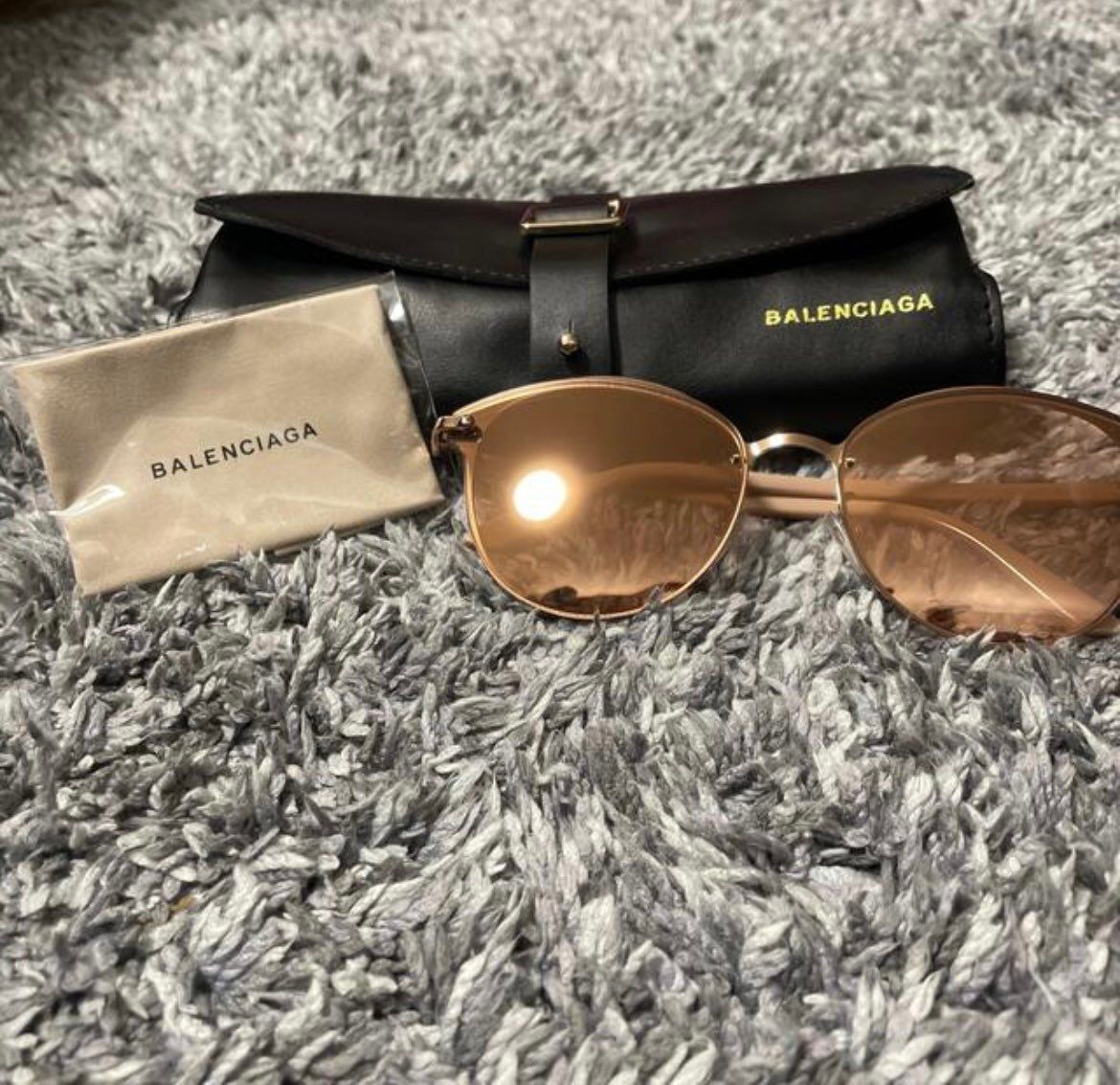 バレンシアガ サングラス