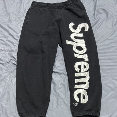 Supreme Satin Applique Sweatpant "Black" (24FW)