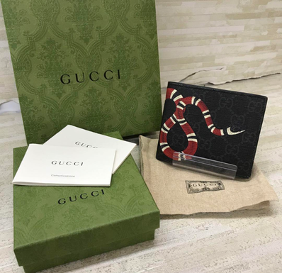 GUCCI Kingsnake Print GG Supreme Coin Wallet "Black"