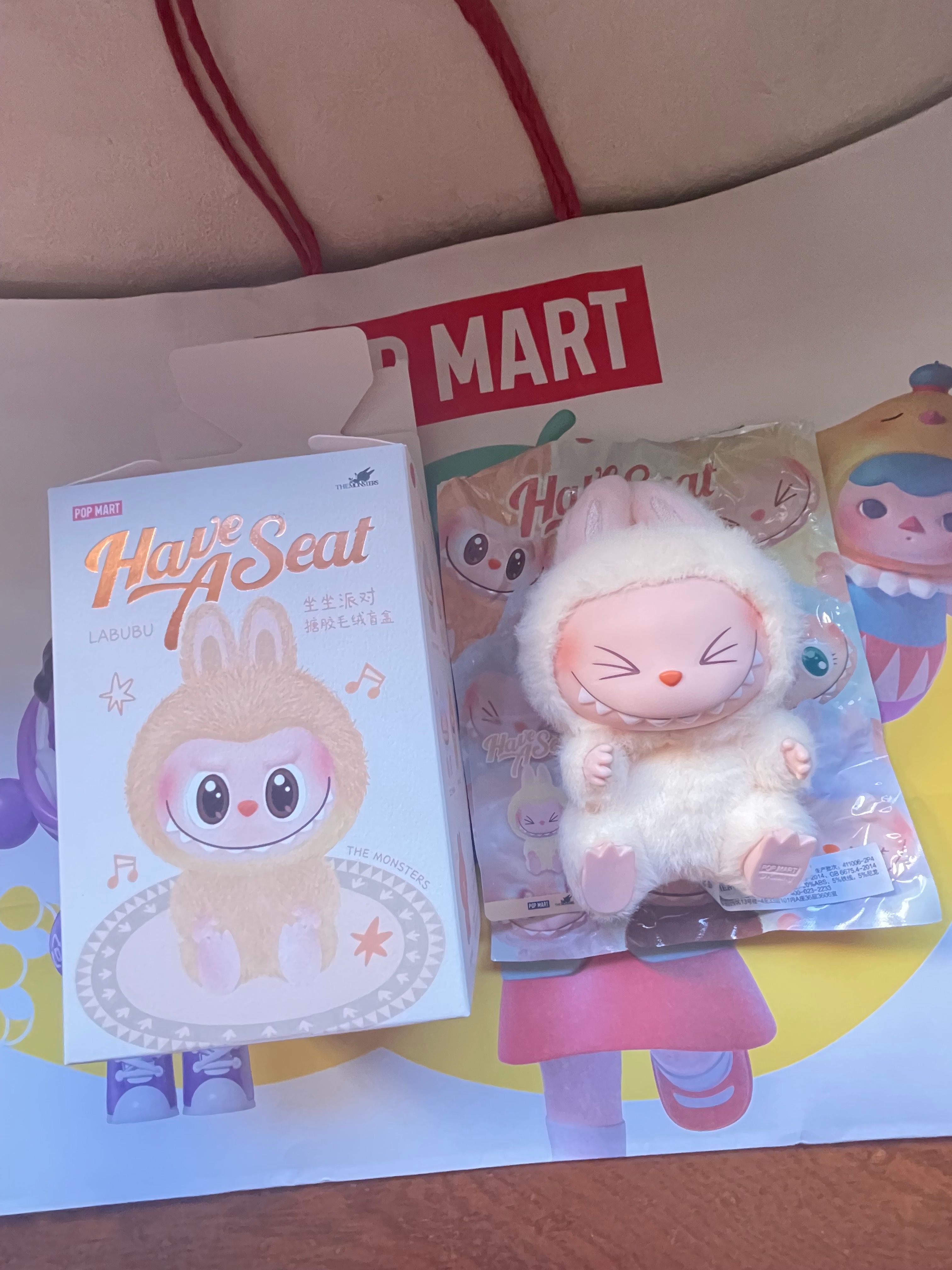 POP MART THE MONSTERS (LABUBU) Have a Seat Plush Series SISI