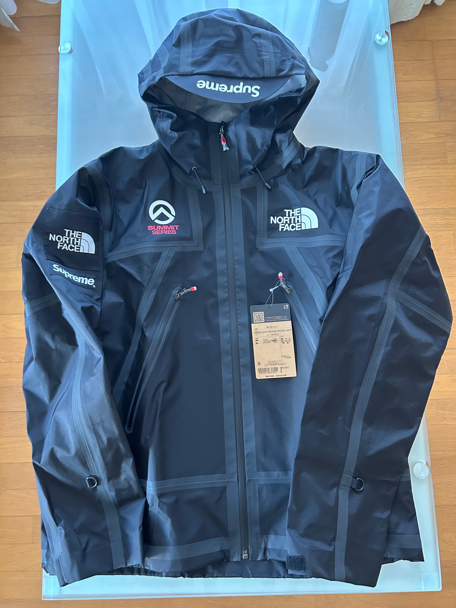 Supreme x The North Face Summit Series Outer Tape Seam Shell Jacket "Black"