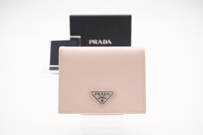 美品 PRADA プラダ サフィアーノ レザー コンパクトウォレット 1MV204 三つ折り財布 ピンク レザー サフィアーノ レディース