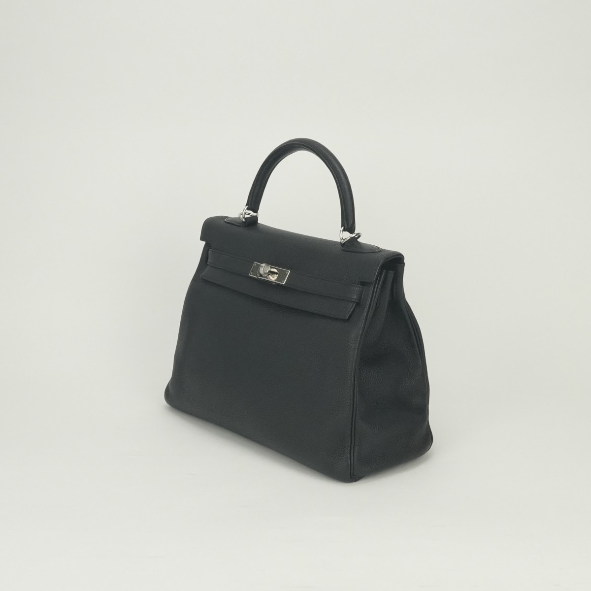 エルメス HERMES ケリー32 ケリー 32 バッグ トートバッグ ショルダーバッグ トゴ ノワール Noir ブラック Black 黒 シルバー金具 ハンドバッグ 2way 新型金具 内縫い