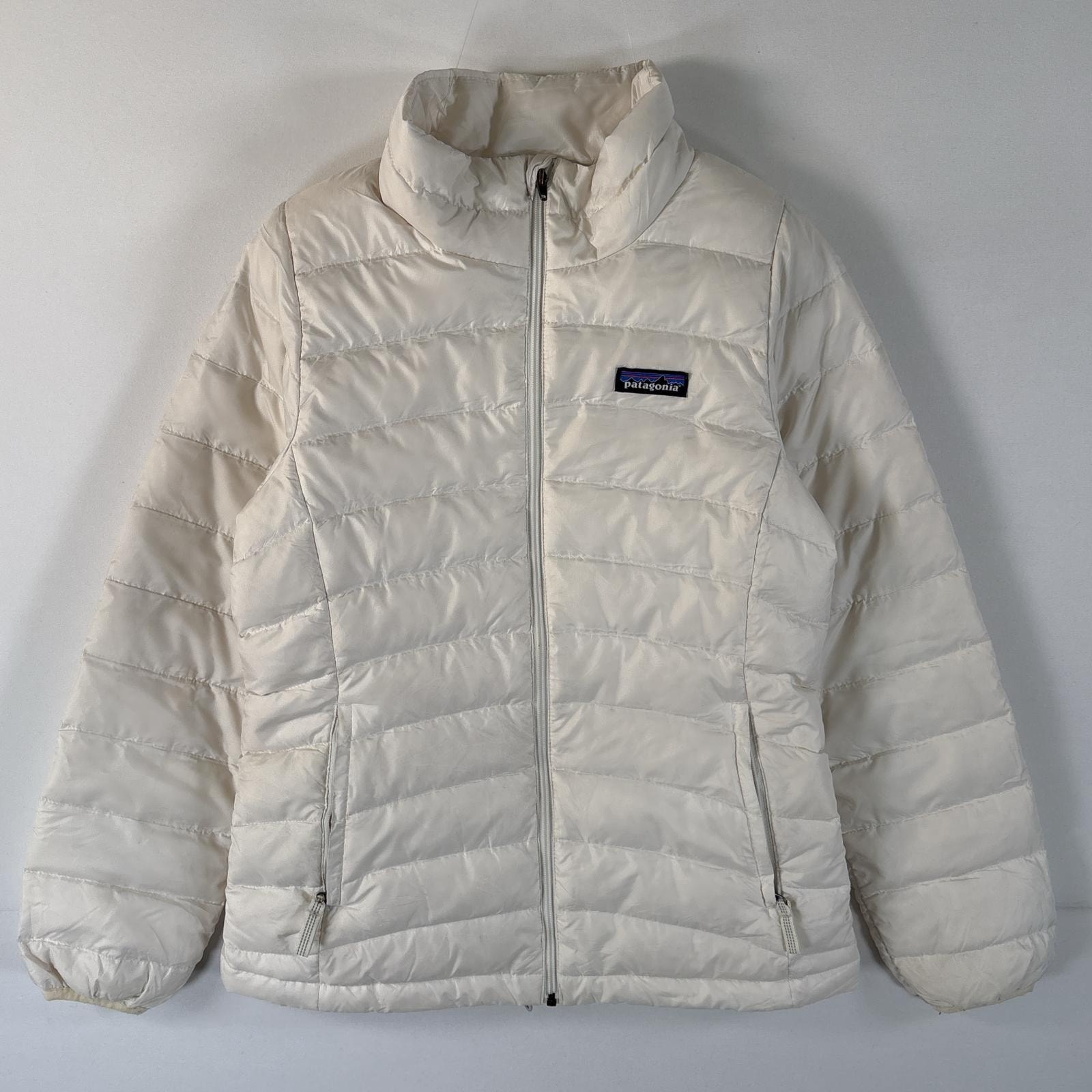 古着 パタゴニア patagonia ダウンセータージャケット ナイロンジャケット STY68232 ワンポイントロゴ M  ホワイト キッズ