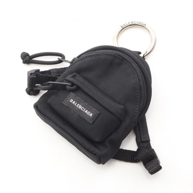 バレンシアガ BALENCIAGA MICRO BACKPACK チャーム アクセサリー ナイロン メンズ レディース ブラック系 6703542UPJY1000 【中古】