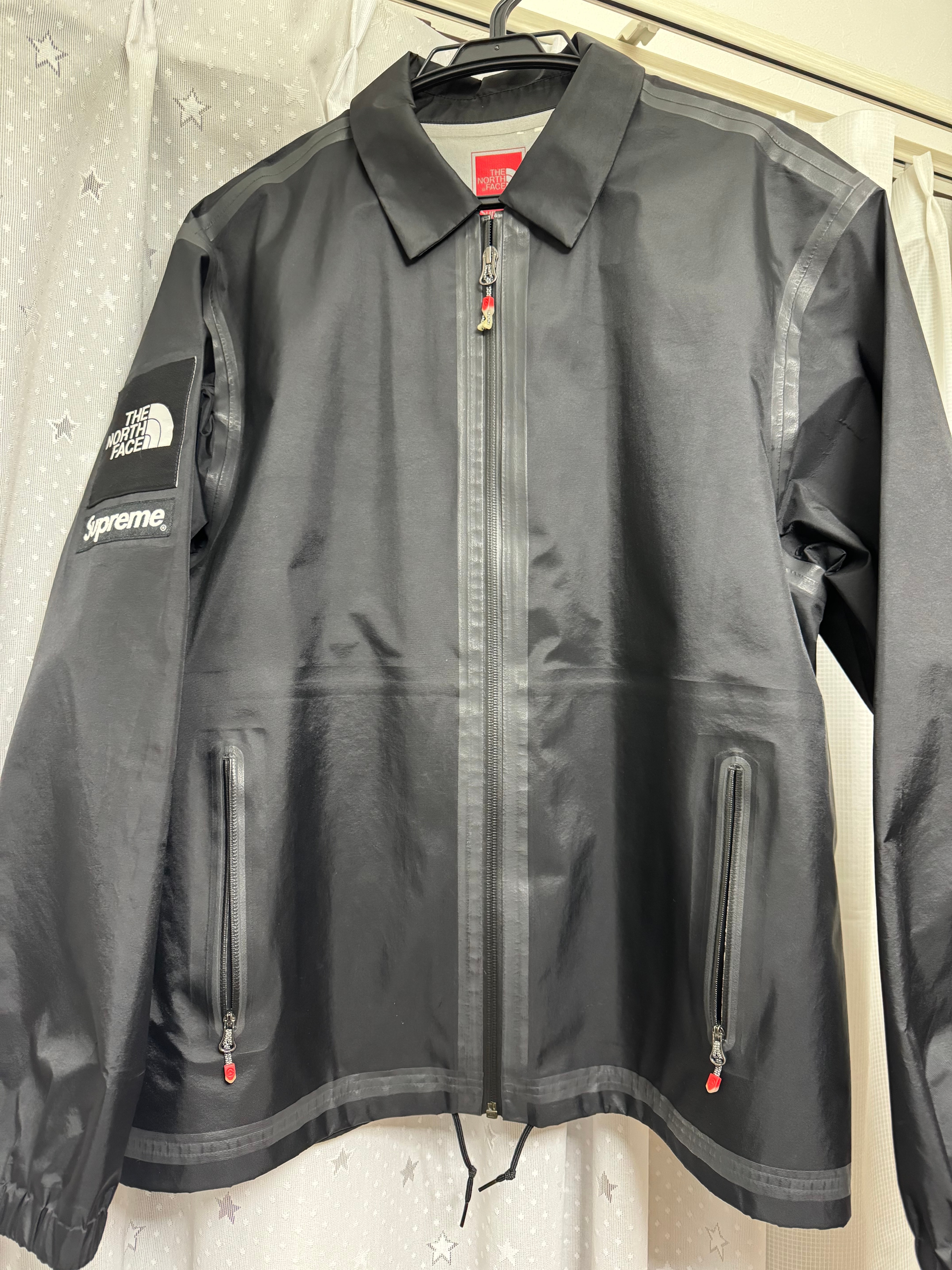 Supreme x The North Face Summit Series Outer Tape Seam Coaches Jacket "Black"