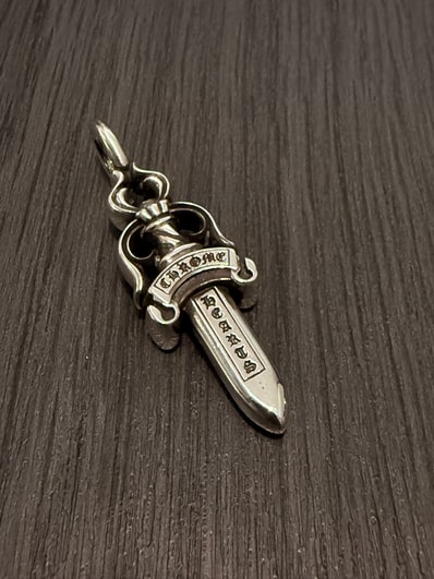 Chrome Hearts Double Dagger Pendant "Silver"