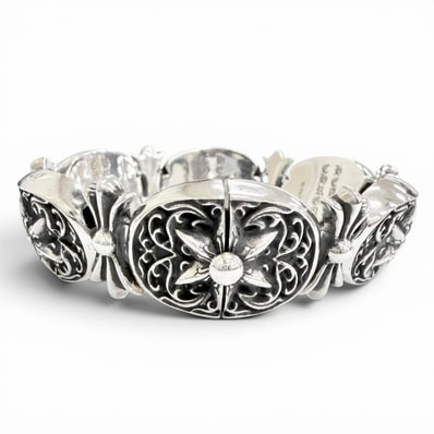 Chrome Hearts Tiny Oval Star Bracelet "Silver"