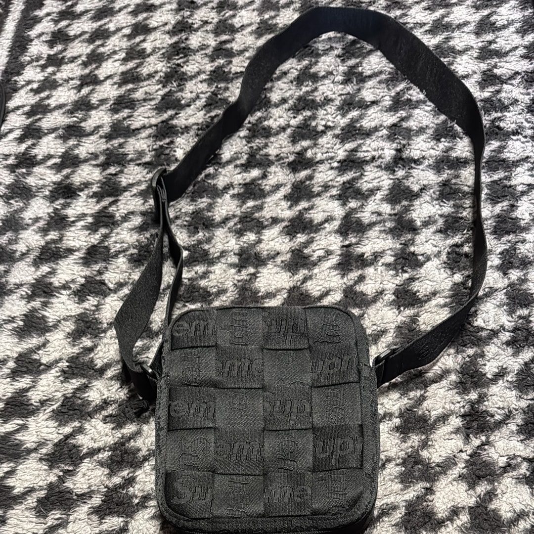 Supreme Woven Shoulder Bag 